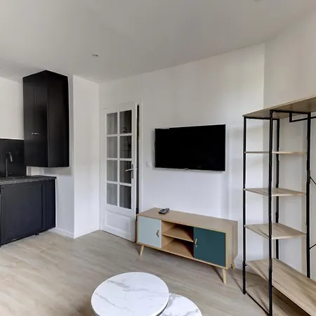 544 Champignon - Superb Sacre-coeur Lägenhet *