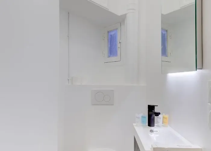 544 Champignon - Superb Sacre-coeur Lägenhet *